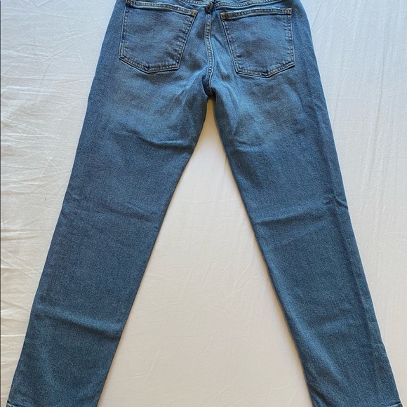 Women’s GAP Embroidered Girlfriend Jeans- Size 26 - Picture 3 of 8